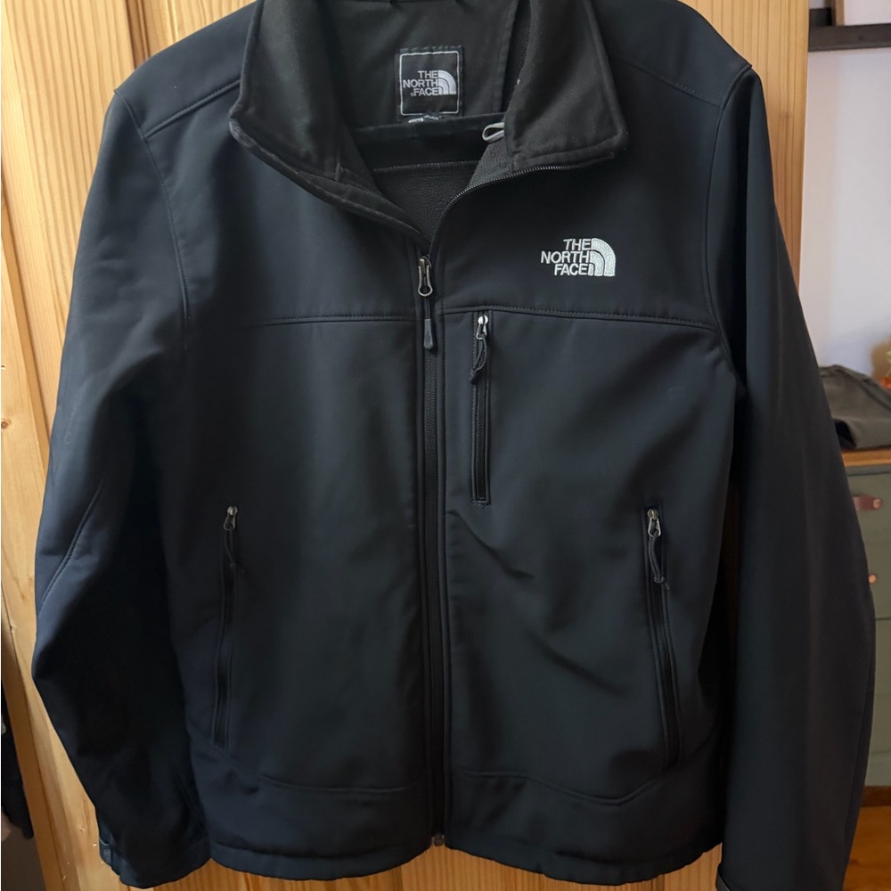 The North Face Men's Black Performance Jacket - Picture 5 of 5